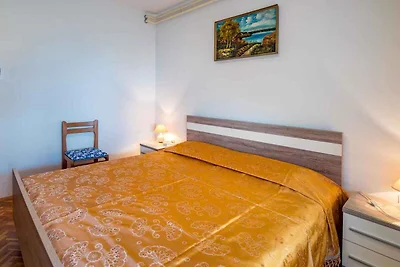 Ferienwohnung mit SAT-TV und grosser Terrasse