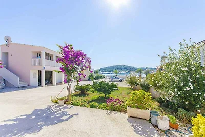 Appartamento Vacanza con famiglia Lokva Rogoznica