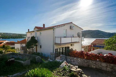 Ferienwohnung mit Klimaanlage und Balkon