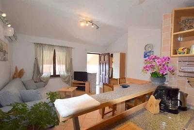 Ferienwohnung in Mansarde mit Meerblick