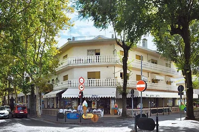 Ferienwohnung mit Klimaanlage und Balkon