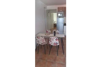Ferienwohnung mit Terrasse und Meerblick