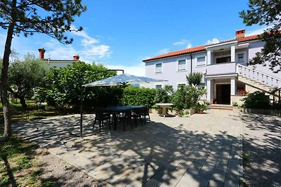 Ferienwohnung mit Terrasse und Klimaanlage