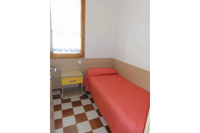 Ferienwohnung mit Garten und Klimaanlage