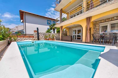 Studio mit Pool und Klimaanlage