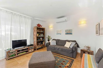 Ferienwohnung mit Terrasse und Garten