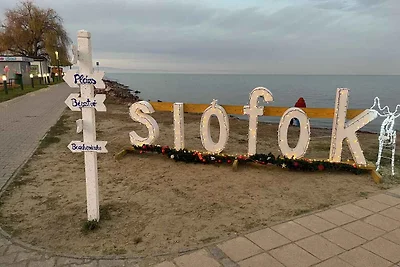 Ferienhaus in Strandnähe mit Terrasse und