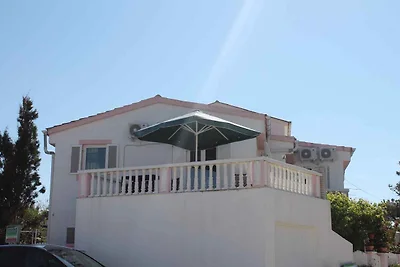 Ferienwohnung mit Terrasse und Meerblick