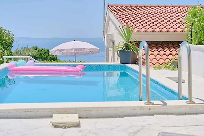 Casa de vacaciones Vacaciones de reposo Podstrana