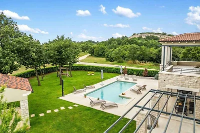 Villa mit Pool, Klimaanlage