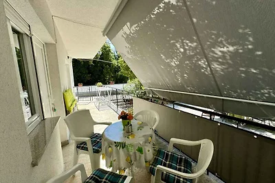 Ferienwohnung klimatisiert mit Balkon