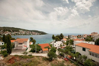Ferienwohnung mit Klimaanlage, Balkon und Mee