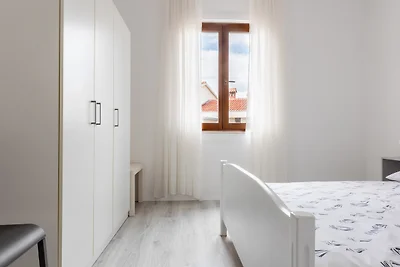 Ferienwohnung mit Klimaanlage und nur 220 m v