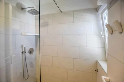 Ferienwohnung mit Balkon