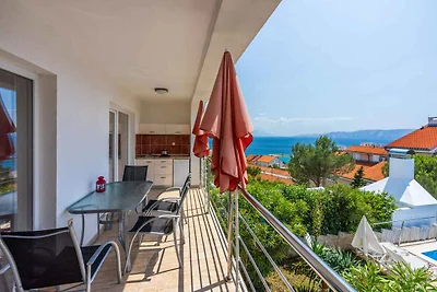 Ferienhaus mit Pool und Klimaanlage