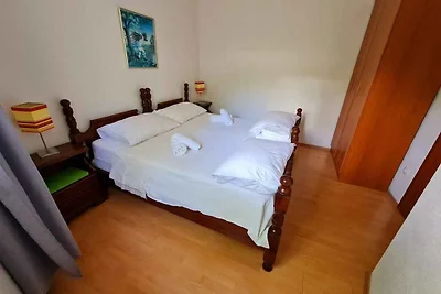 Ferienwohnung mit Klimaanlage, Balkon und Mee