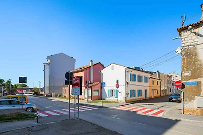 Ferienwohnung mit Balkon und Klimaanlage