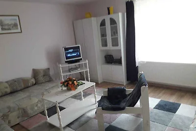 Ferienwohnung mit Grill und Garten