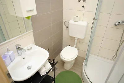 Gemütliches Studio Zaton mit Gartenausblick f