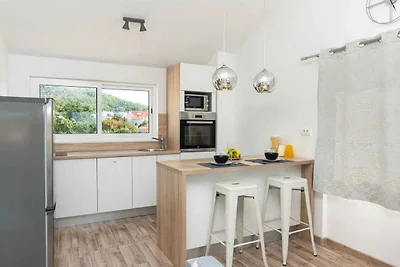 Holiday flat family holiday Tribunj
