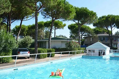 Ferienwohnung mit Garten und Klimaanlage