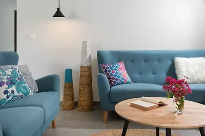 Moderne Villa mit privatem Pool, eingezäuntem