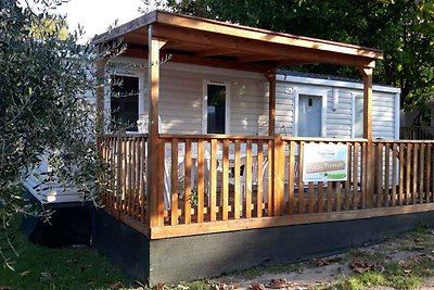 Mobilehome mit Terrasse und Klimaanlage