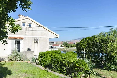 Traumhafte Ferienhaus in Pag mit Meerblick