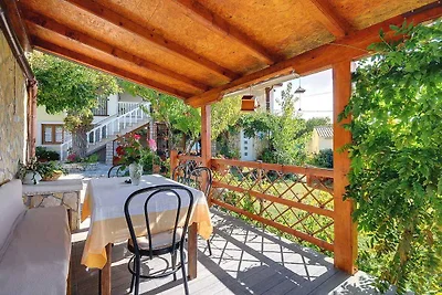 Ferienwohnung mit Pool und Spielplatz