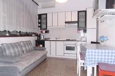 Ferienwohnung mit Klimaanlage und Terrasse