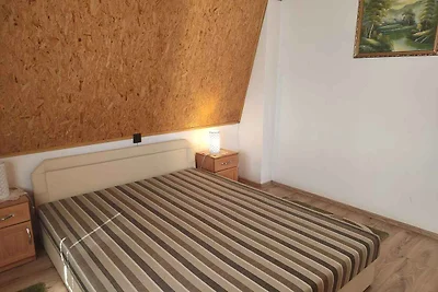 Ferienwohnung in Strandnähe mit Terrasse, Gri
