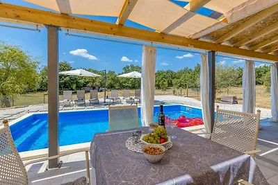 Ferienhaus mit Privatpool