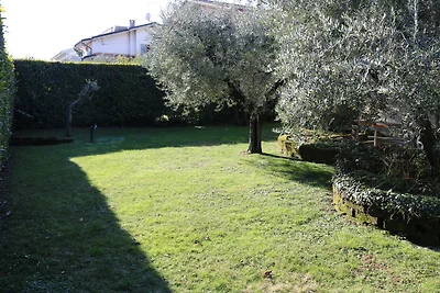 Ferienwohnung mit grossem Garten