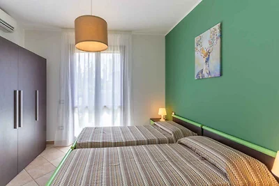 Villa mit Klimaanlage und Garten