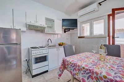 Gemütliche Ferienwohnung Suzana in Mali Lošin