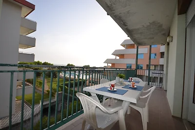 Ferienwohnung mit Balkon und Klimaanlage