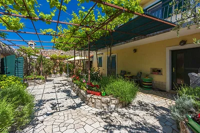 Ferienhaus mit grosser Terrasse