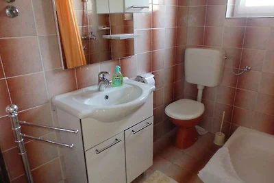 Ferienwohnung mit Klimaanlage und Terrasse