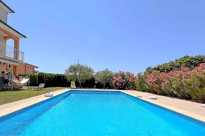 Ferienwohnung mit gemeinsamem Pool