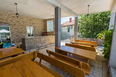 Studio mit Pool und Meerblick