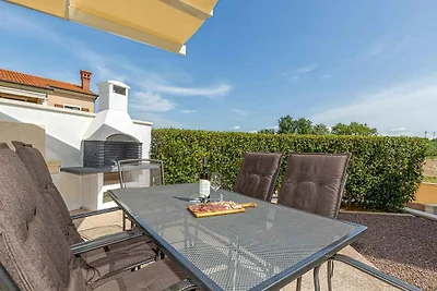 FerienHaus mit Klimaanlage und Aussenpool