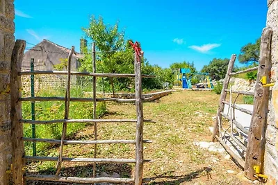 Ferienhaus Boris -kuća za odmor sa bazenom