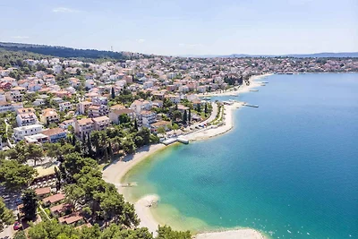 Gemütliche Unterkunft Palm Tree in Okrug