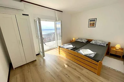 Ferienwohnung mit Terrasse und Klimaanlage