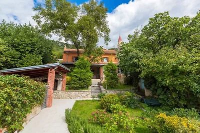 Ferienhaus mit Pool und Klimaanlage