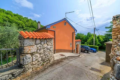 Ferienhaus mit Pool und Klimaanlage