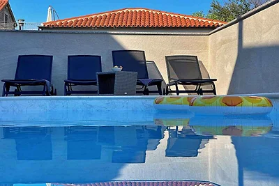 Ferienwohnung mit Klimaanlage und Pool