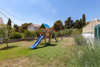 Villa mit Meerblick und Pool