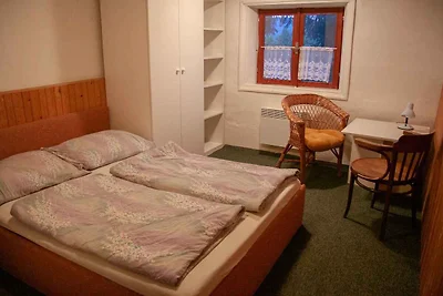 Ferienhaus stilvoll eingerichtet mit Kamin un