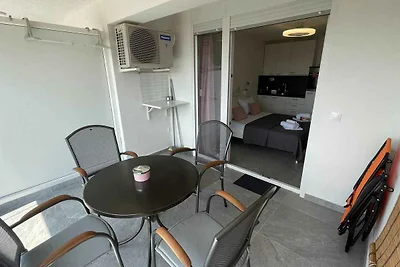 Ferienwohnung mit Teraase mit Meerblick